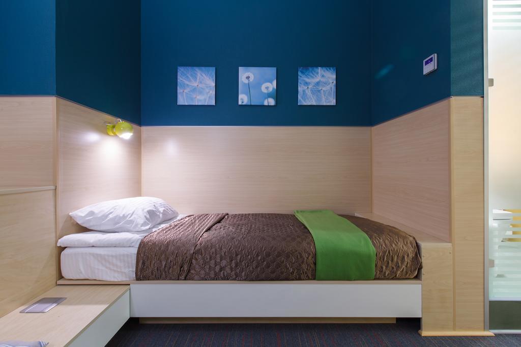 Hotel Sleeport Dnipro Habitación foto