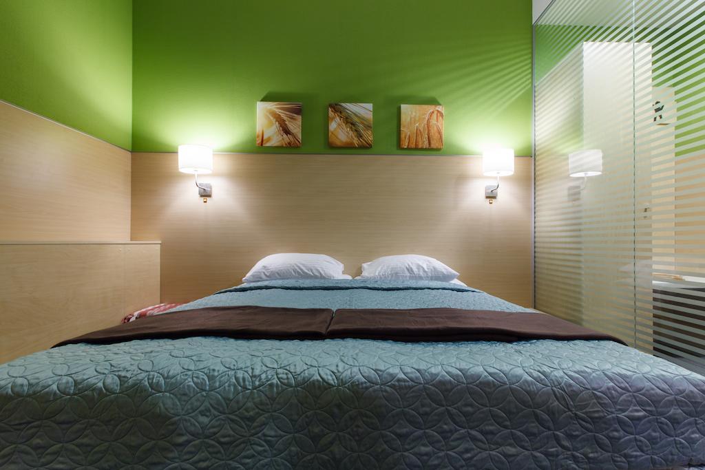 Hotel Sleeport Dnipro Habitación foto